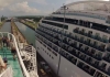 Atravesar el Canal de Panamá y sus esclusas. en crucero