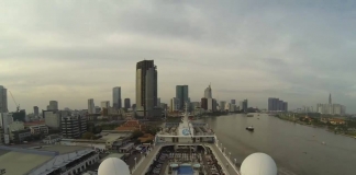 Azamara Journey partiendo del Puerto de Saigón