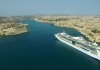 Impresionante entrada de un crucero al Puerto de La Valleta en Malta