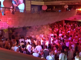 Te sentís demasiado joven para viajar en crucero?