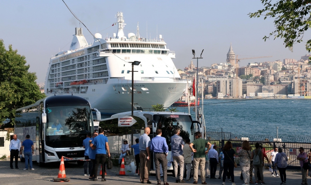 0x0-istanbul-welcomes-first-cuise-ship-in-four-years-1559851366725