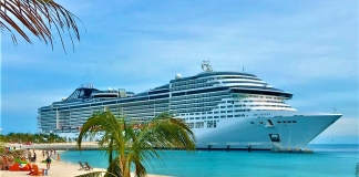 Msc Divina llega por primera vez a la isla Msc Ocean Cay en Bahamas