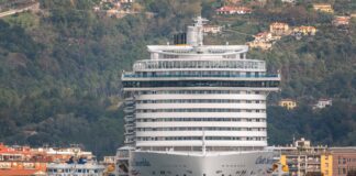 Costa Smeralda realizo con éxito su carga de GNL en La Spezia