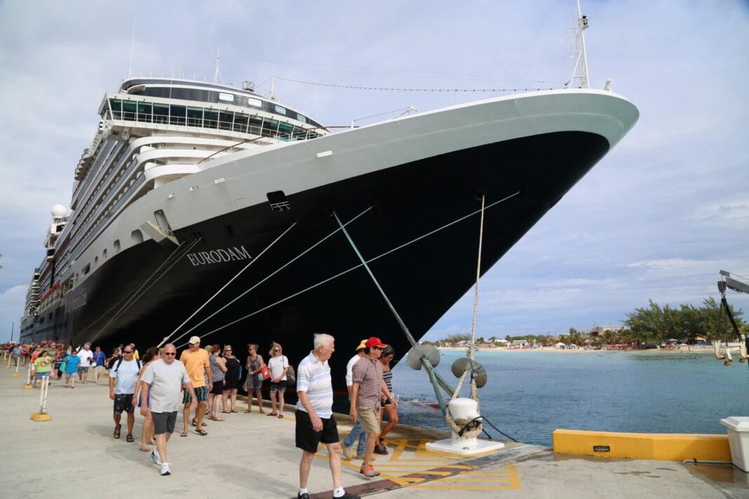 Holland-America-1