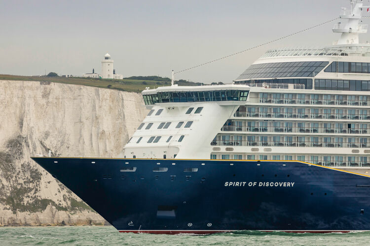 Saga_Spirit_of_Discovery1_Main