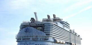 Arrestados por realizar estafas en el barco más grande del mundo