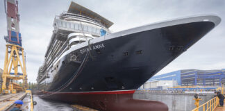 Cunard celebra la flotación del Queen Anne en Venecia