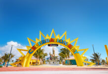 Carnival celebra en arribo por primera vez de dos barcos a Celebration Key